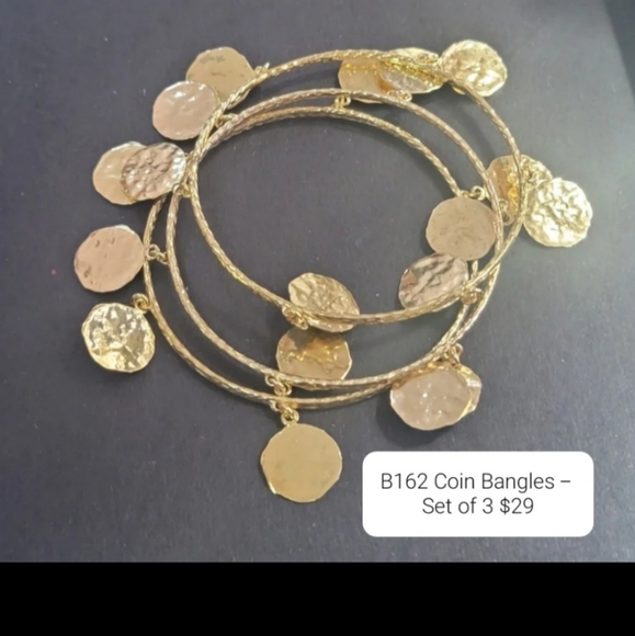 N167  3 Strand Polished Disc Station Charm Link Necklace - Picture 6 of 6